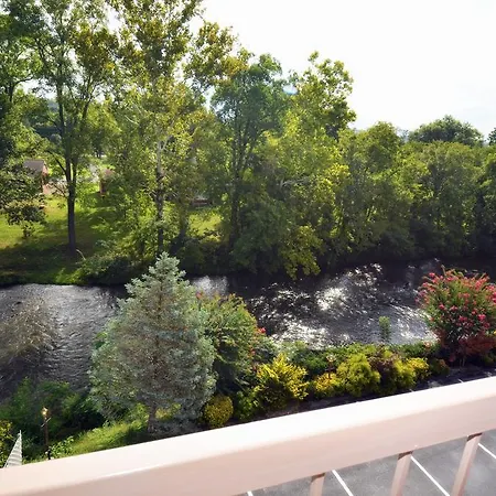Rivergate Mountain Lodge Pigeon Forge Exterior photo